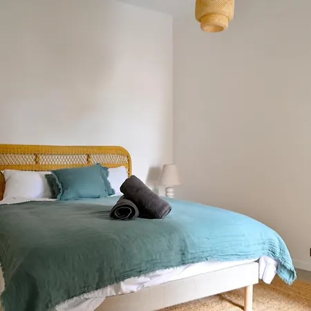 Vijoxel - Sur Le Port De * Bandol